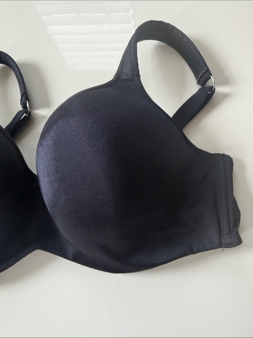 Everyday Smooth Black Full-Coverage Bra - Women's Intimates - Picture 3 of 12